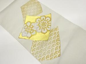 綴れ金彩銀彩色紙に青海波・花・花菱模様刺繍名古屋帯